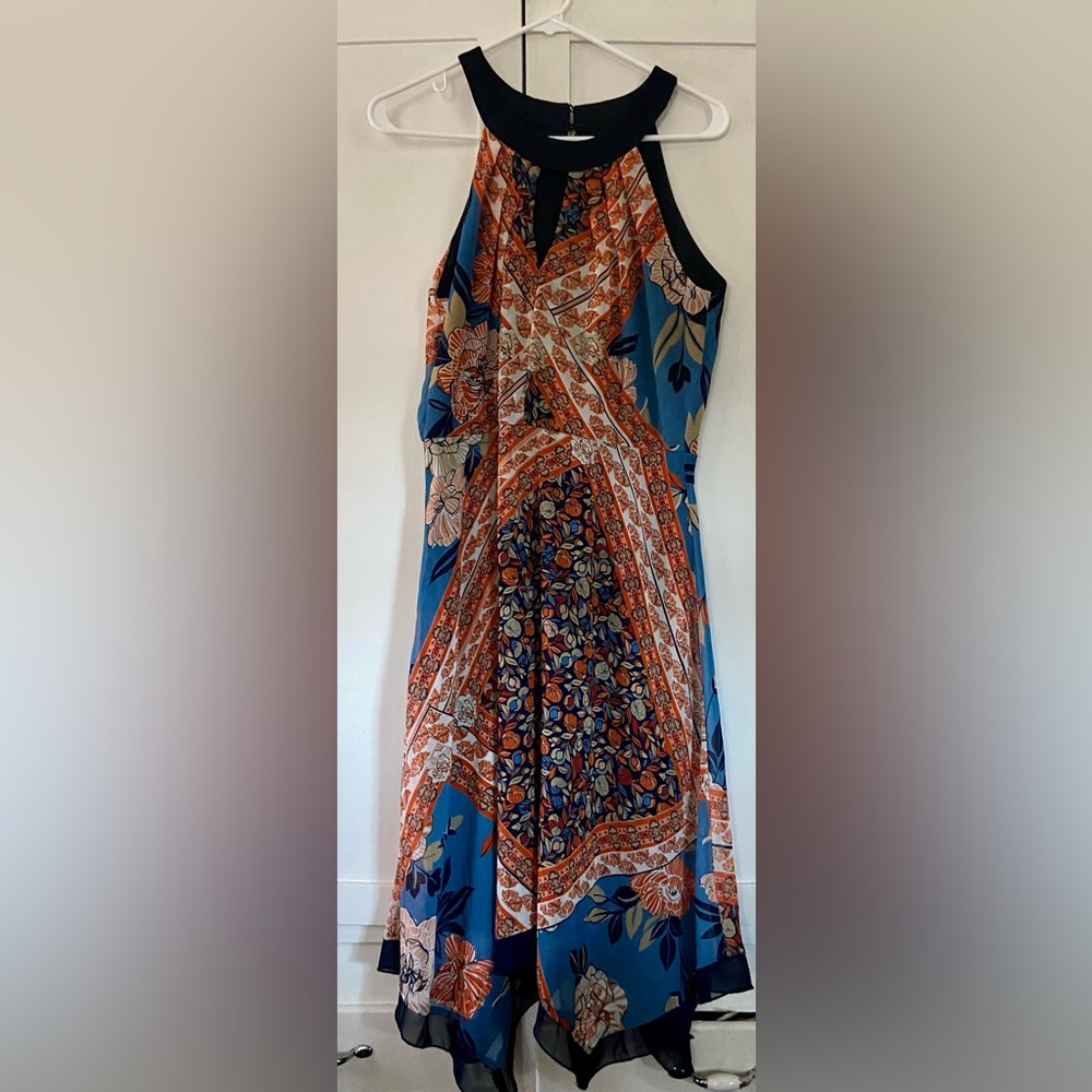 EnFocus Studio - Handkerchief hem Dress - Picture 2 of 4